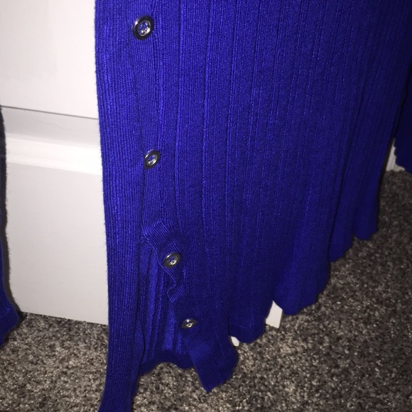 Women's sweater. Size M EUC - Picture 8 of 8